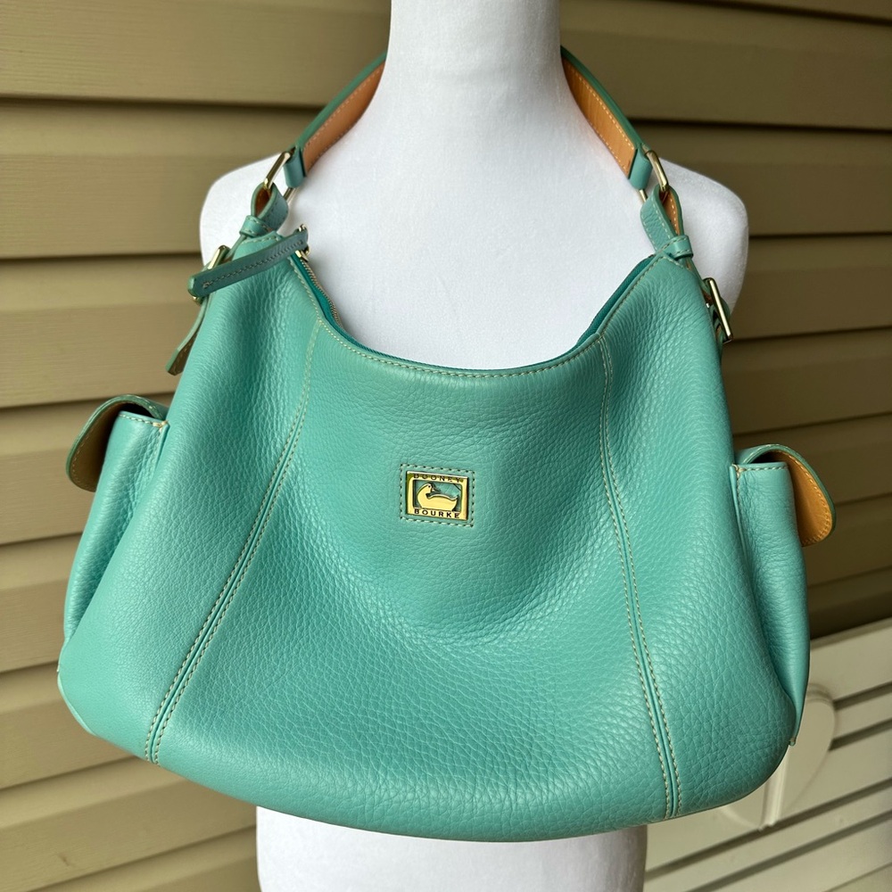 Gorgeous light blue leather Dooney & Bourke satchel in terrific condition